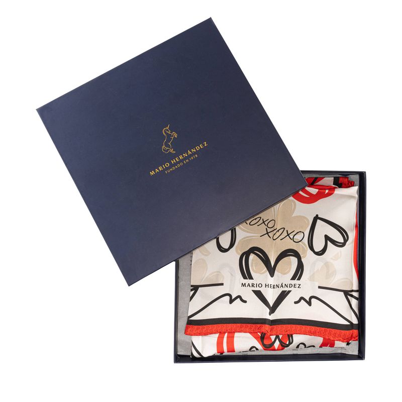 panoleta-carre-paraiso-amor-70x70-foulard_8