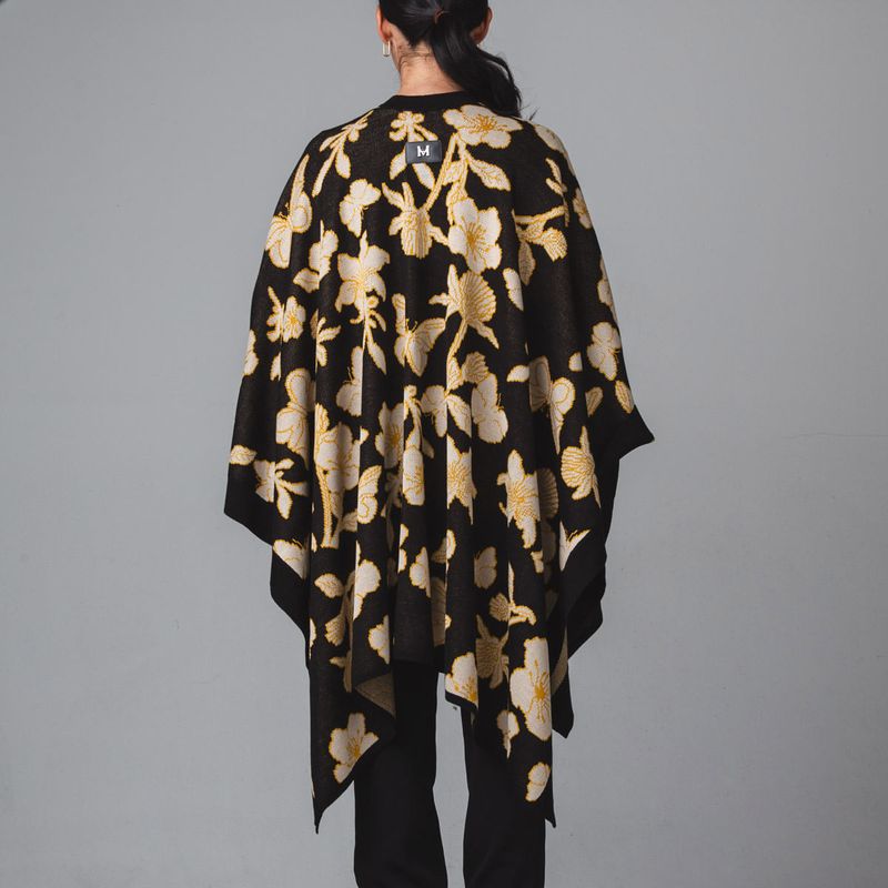 ruana-selene-negro-cloud_4
