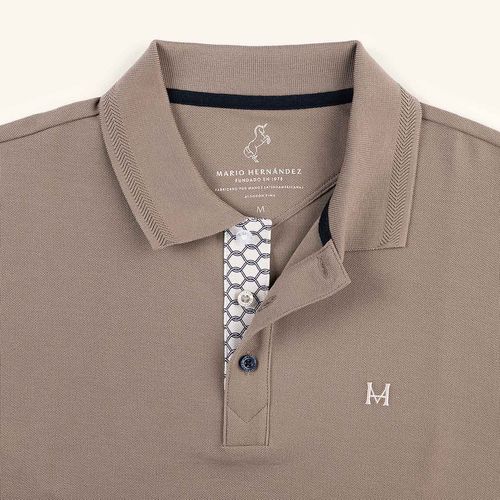 T Shirt Polo Emblema Arena Tierra Arriba