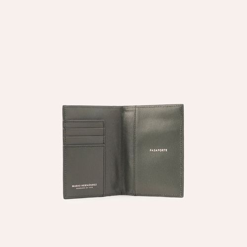 Passport Holder Simple Verde Atlanta Millenium